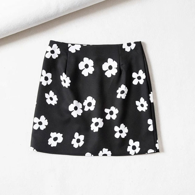 Women Floral Print Mini Skirt With Zip Back - Flip Flop Labs